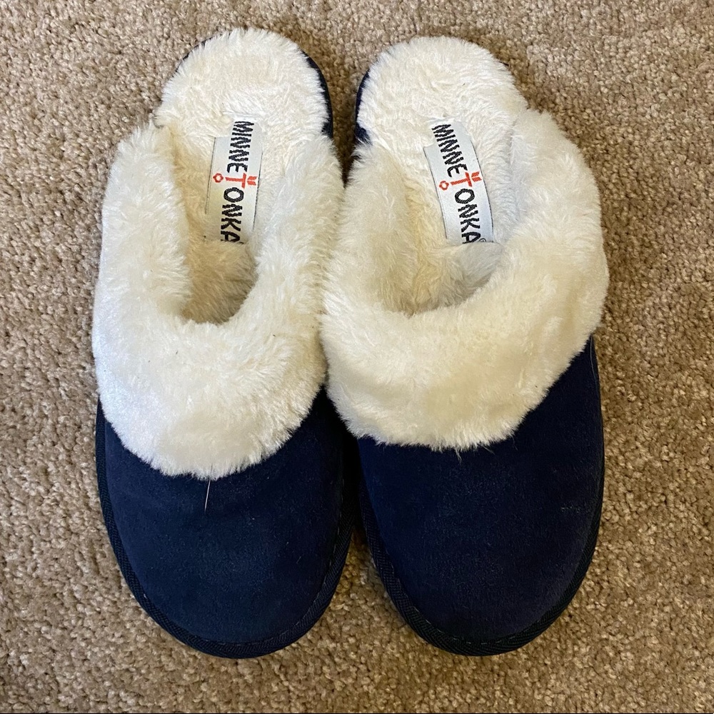 Minnetonka slide slippers